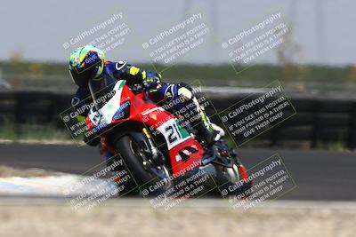 media/Jul-12-2025-Pacific Track Time (Sat) [[beecba6d8c]]/Group B/Turn 1 (1230pm)/